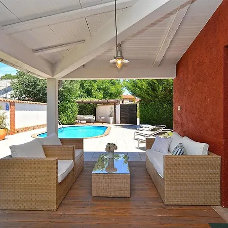 Holiday home Mit Privatpool Fuer 8 Personen Ca 135 Qm In Pula, Istrien Istrische Riviera Pula