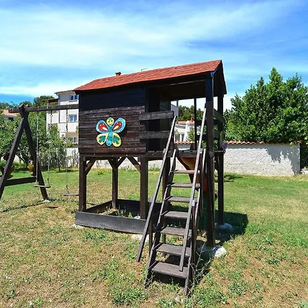 Holiday home Mit Privatpool Fuer 8 Personen Ca 135 Qm In Pula, Istrien Istrische Riviera Pula
